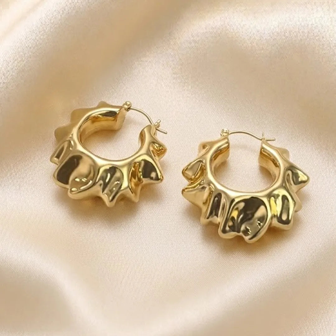 High-quality, durable, and waterproof 18k gold-plated hoop earrings